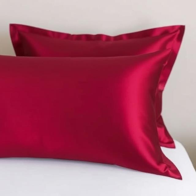 Maroon cream pillow 1